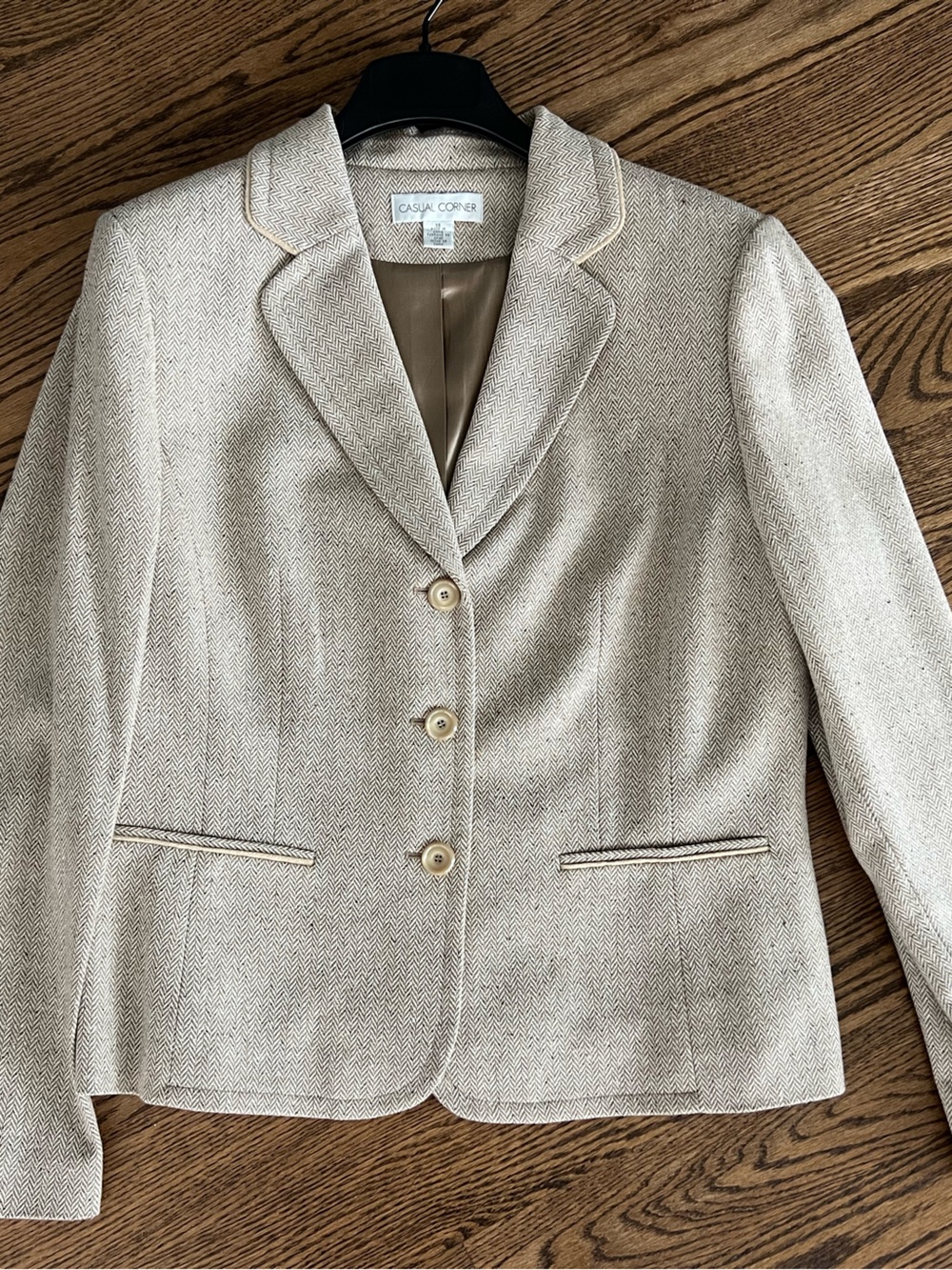 Casual Corner Women's Cream Herringbone Notch Collar Blazer